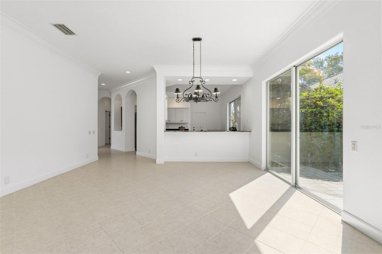 8644 54th Avenue Circle E, Bradenton, FL 34211 Photo
