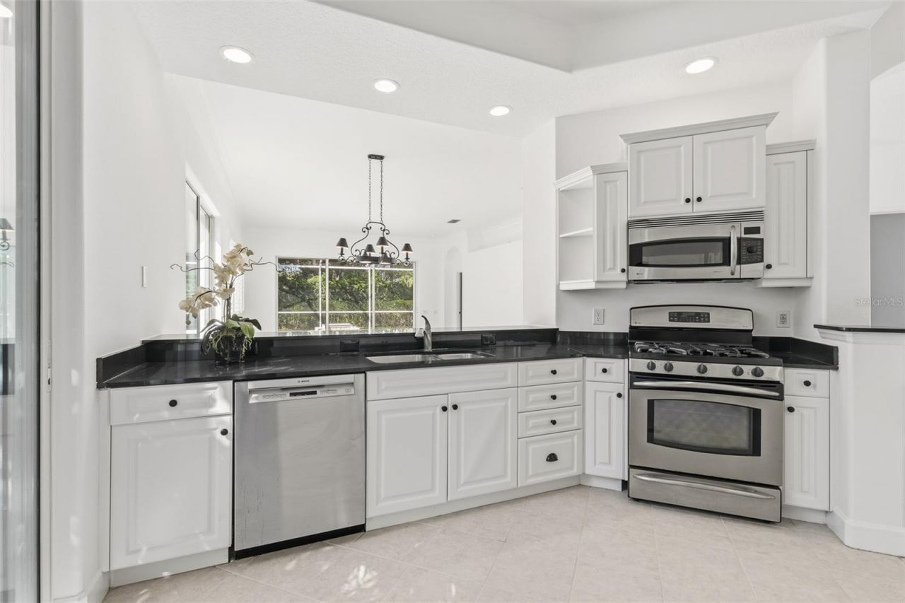 8644 54th Avenue Circle E, Bradenton, FL 34211 Photo