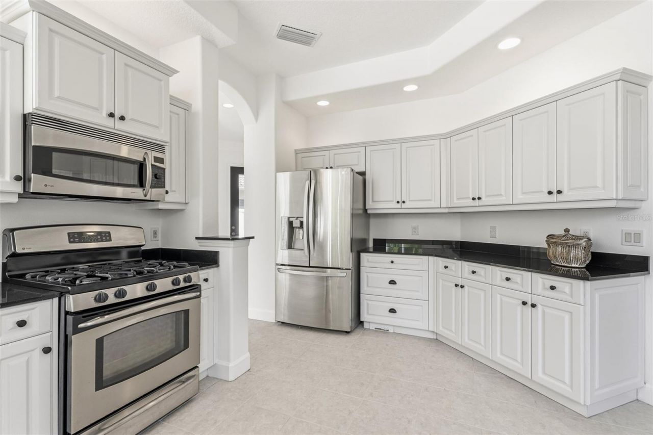 8644 54th Avenue Circle E, Bradenton, FL 34211 Photo