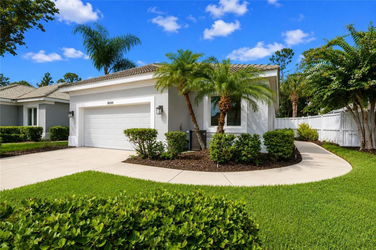 8644 54th Avenue Circle E, Bradenton, FL 34211 Photo