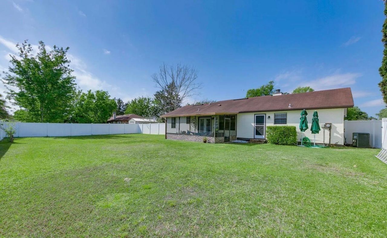 1121 Londonderry Drive , Orange Park, FL 32065 Photo