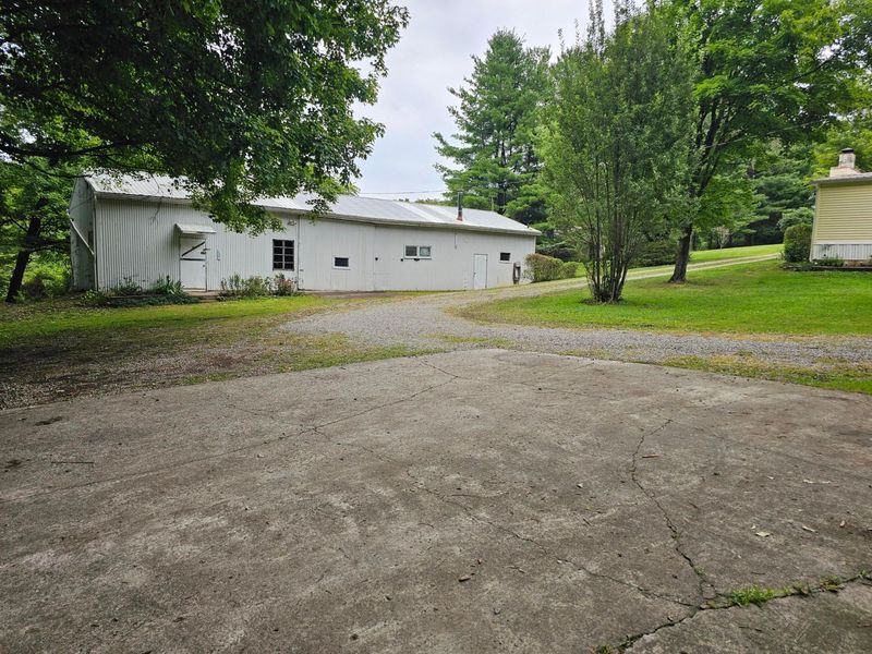 2738 Township Road 96 NW, Somerset, OH 43783 Photo 21