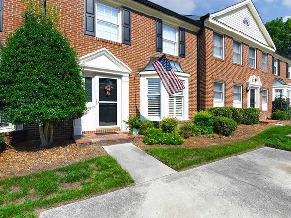 1717 Ternberry Road , High Point, NC 27262