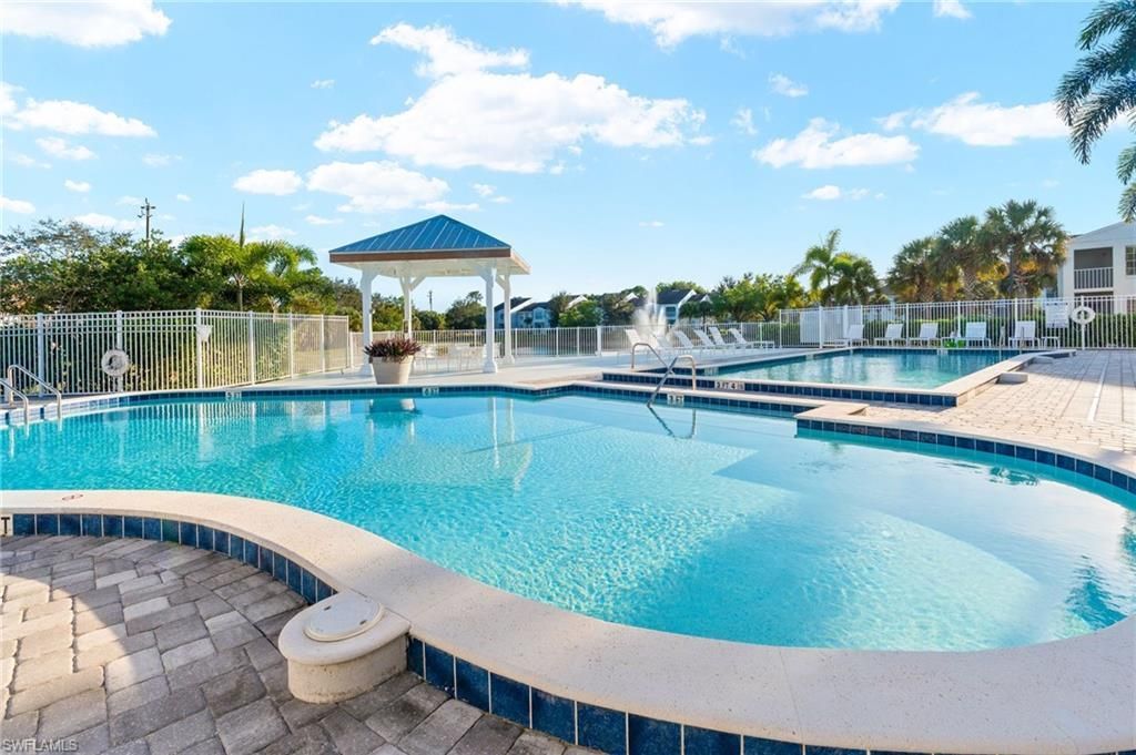 161 Santa Clara Dr, Unit 10, Naples, FL 34104 Photo