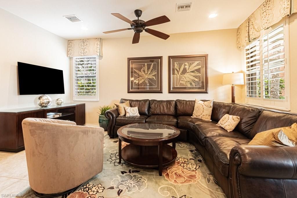 9641 Spanish Moss Way, Unit 4011, Bonita Springs, FL 34135 Photo
