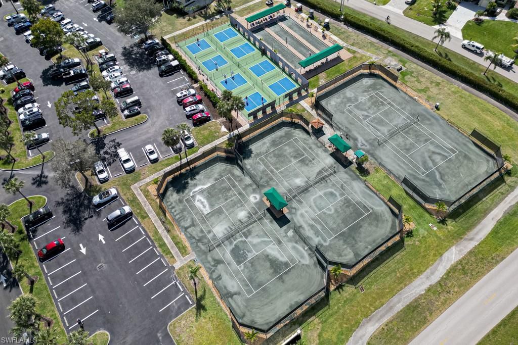 9641 Spanish Moss Way, Unit 4011, Bonita Springs, FL 34135 Photo