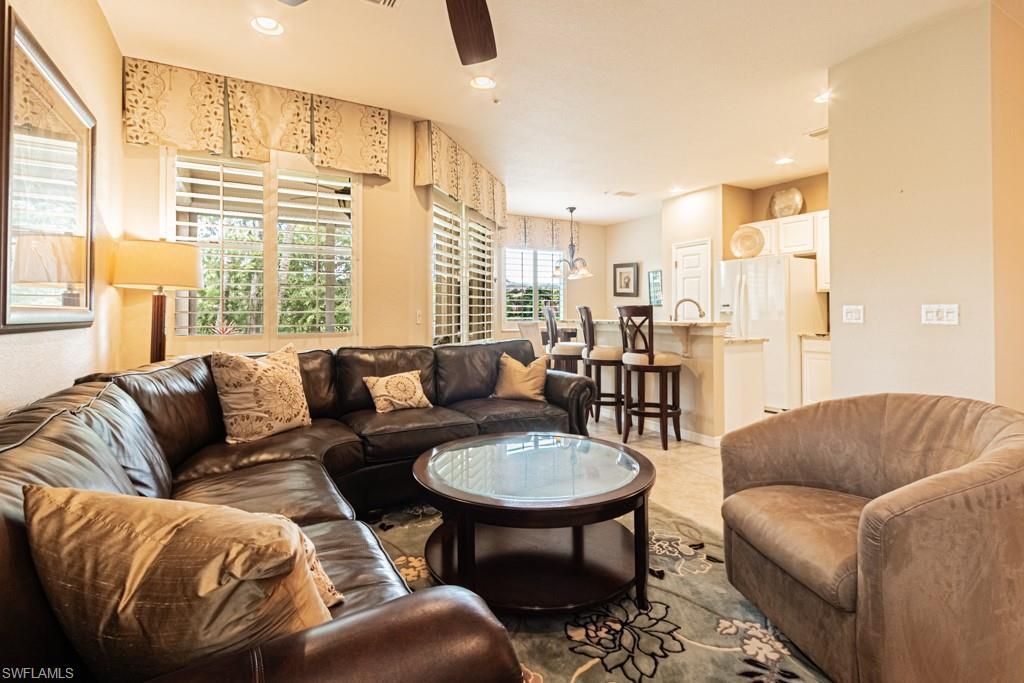 9641 Spanish Moss Way, Unit 4011, Bonita Springs, FL 34135 Photo