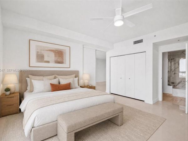 90 SW 3rd St , Unit 1608, Miami, FL 33130