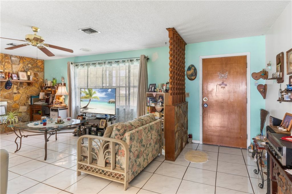 710 Rose Avenue, Sebastian, FL 32958 Photo