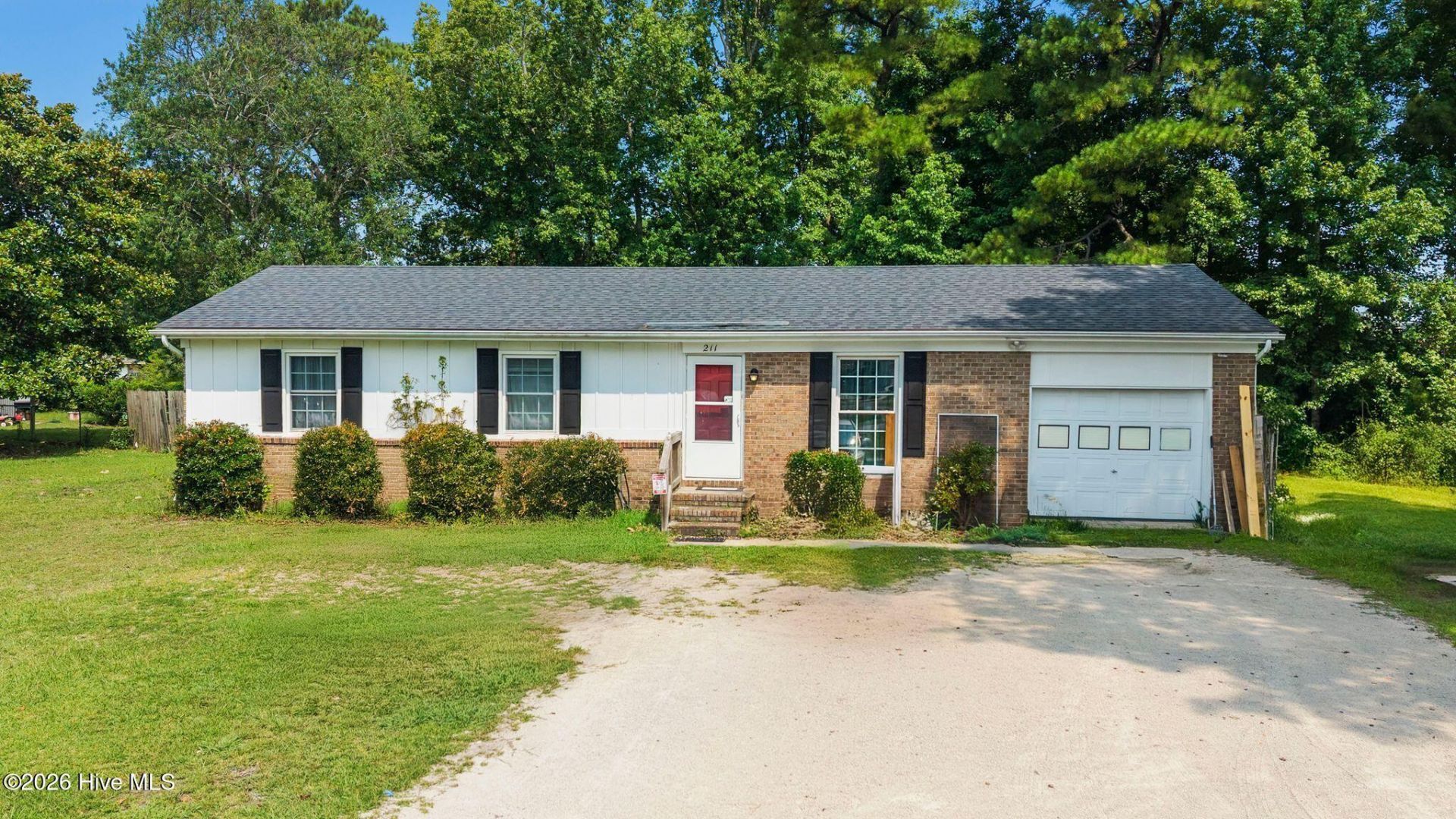 211 N Nunn Street , Havelock, NC 28532 Main Photo
