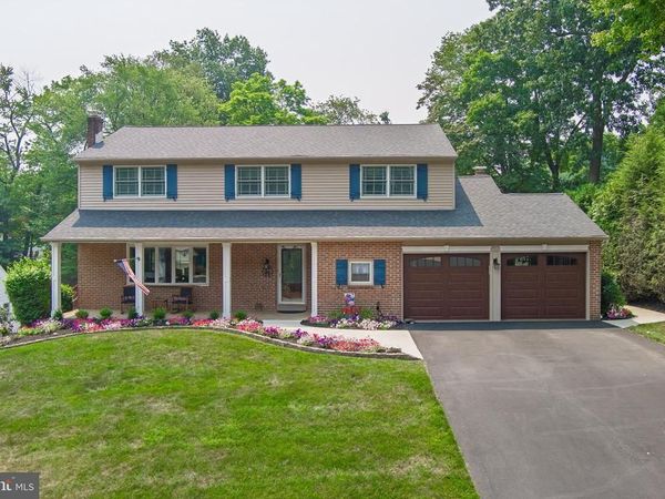 895 SYCAMORE DRIVE, SOUTHAMPTON, PA 18966