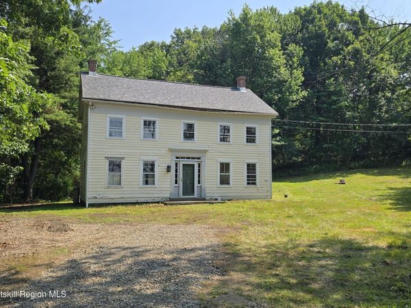 184 White Mills Road, Chatham, NY 12037