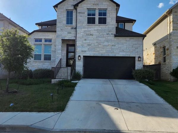 712 Pinnacle View DR , Georgetown, TX 78628