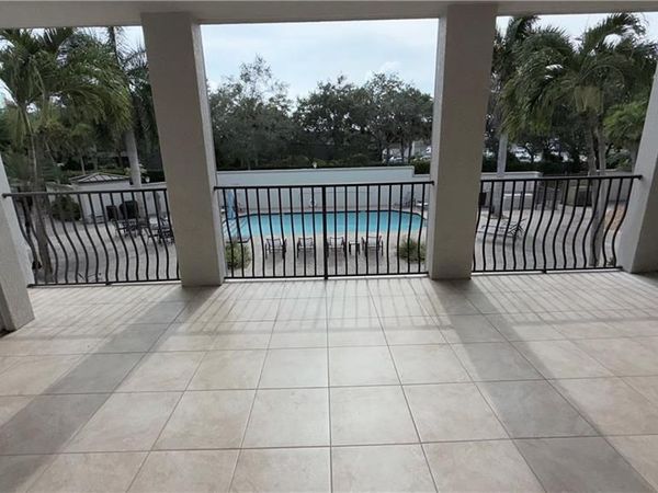 1100 Pine Ridge RD, Unit 200, NAPLES, FL 34108