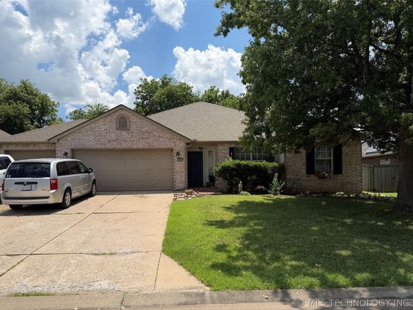19810 E 45th Street S, Broken Arrow, OK 74014