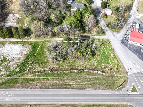 00 Highway 30 , Etowah, TN 37331