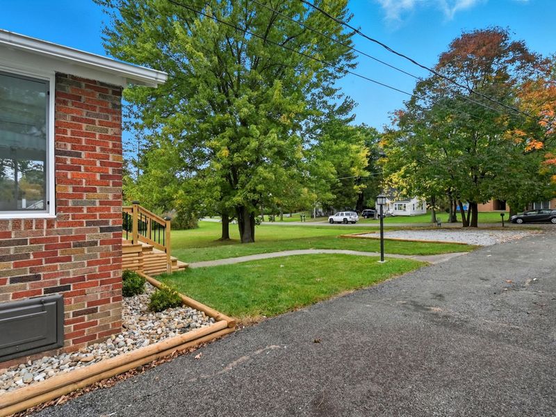 143 Buckeye Avenue , Mansfield, OH 44906 Photo 2