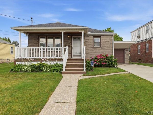 2743 Livingston Avenue , Niagara Falls, NY 14303