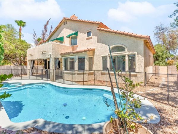 10425 Carmel Mountain Avenue , Las Vegas, NV 89144