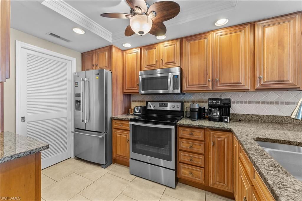 25900 Hickory Blvd , Unit 706, Bonita Springs, FL 34134 Photo