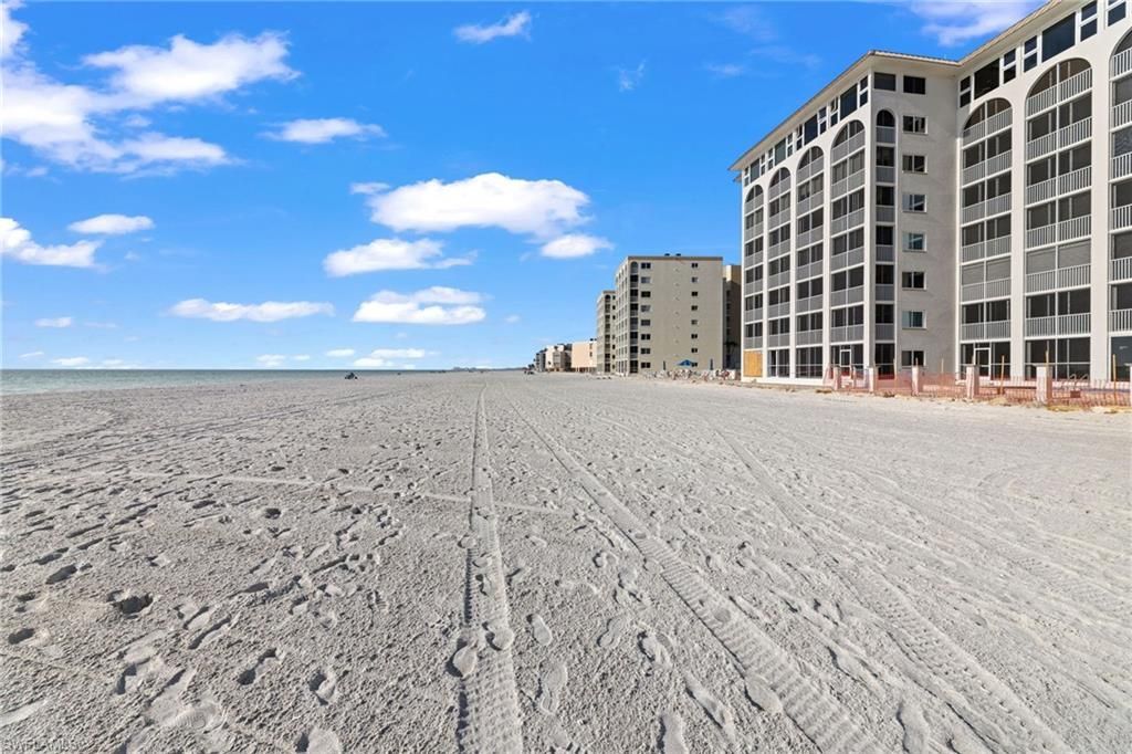 25900 Hickory Blvd , Unit 706, Bonita Springs, FL 34134 Photo