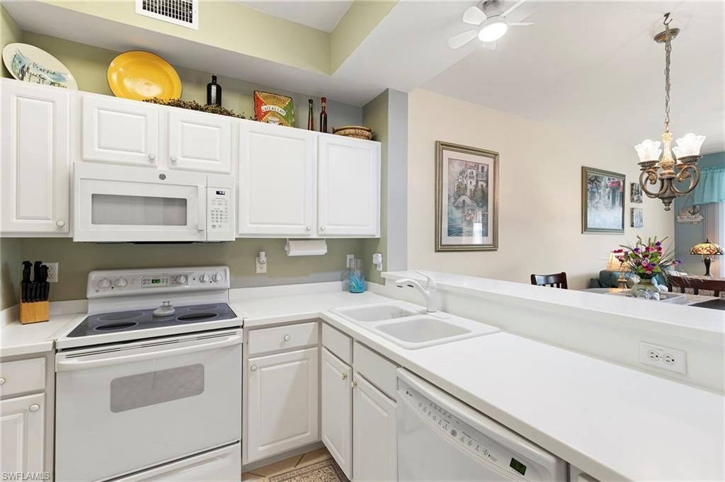 3935 Loblolly Bay Dr , Unit 303, Naples, FL 34114 Photo