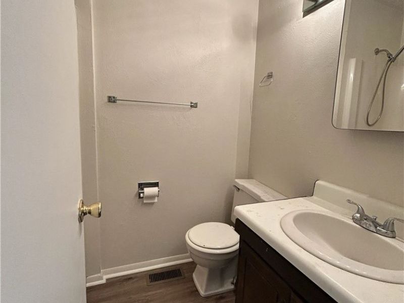 123 Orchard Drive, Unit A, Saint Clairsville, OH 43950 Photo 6