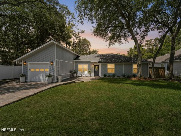 1206 17TH Street N, Jacksonville Beach, FL 32250