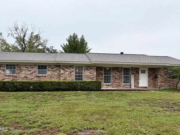 685 BOWIE Boulevard, Orange Park, FL 32073