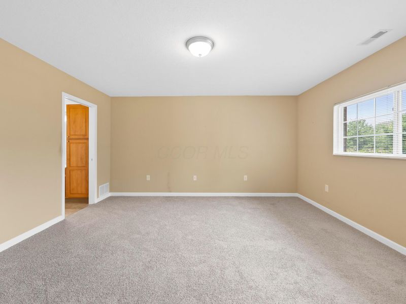 5686 Asherton Woods Drive, Unit 8, Westerville, OH 43081 Photo 11