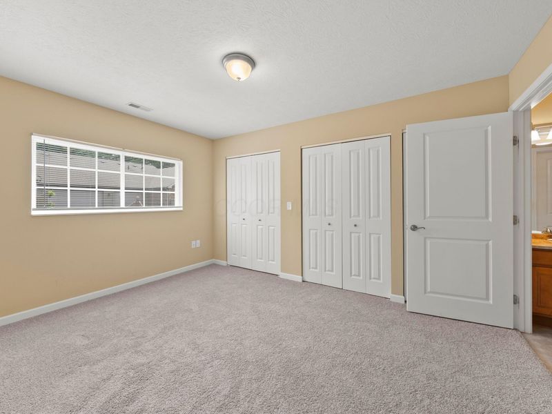 5686 Asherton Woods Drive, Unit 8, Westerville, OH 43081 Photo 16