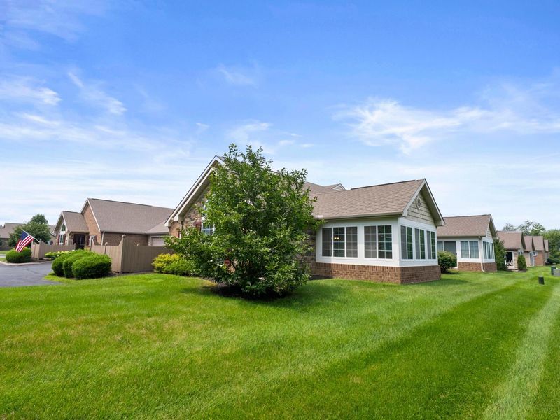 5686 Asherton Woods Drive, Unit 8, Westerville, OH 43081 Photo 25
