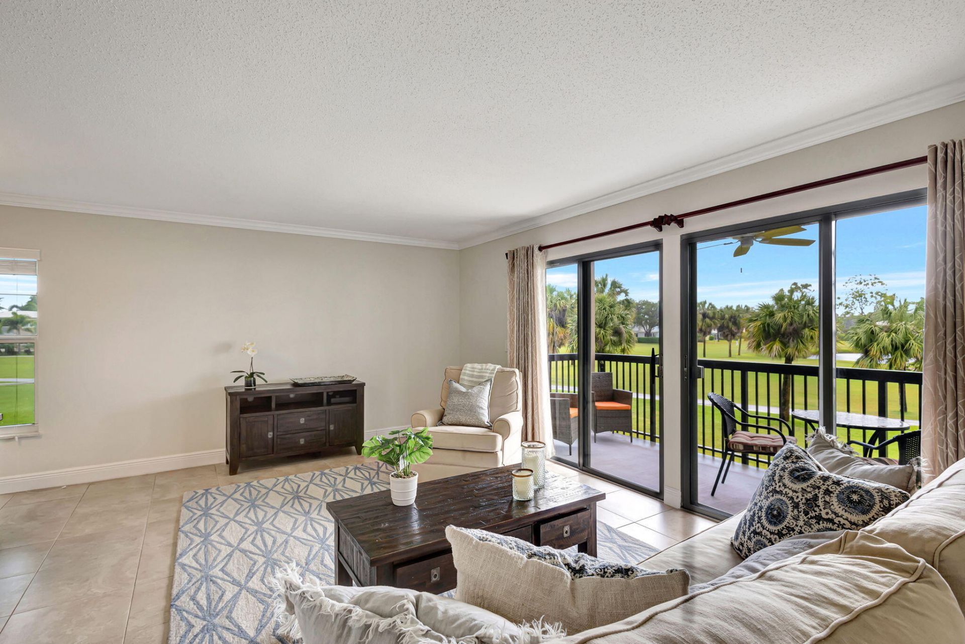18350 SE Wood Haven Lane, Unit F, Jupiter, FL 33469 Photo