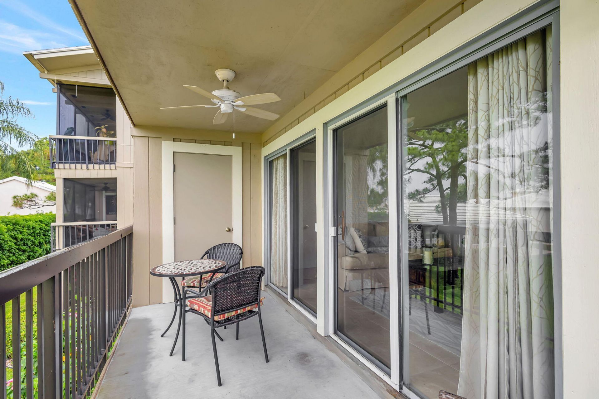 18350 SE Wood Haven Lane, Unit F, Jupiter, FL 33469 Photo