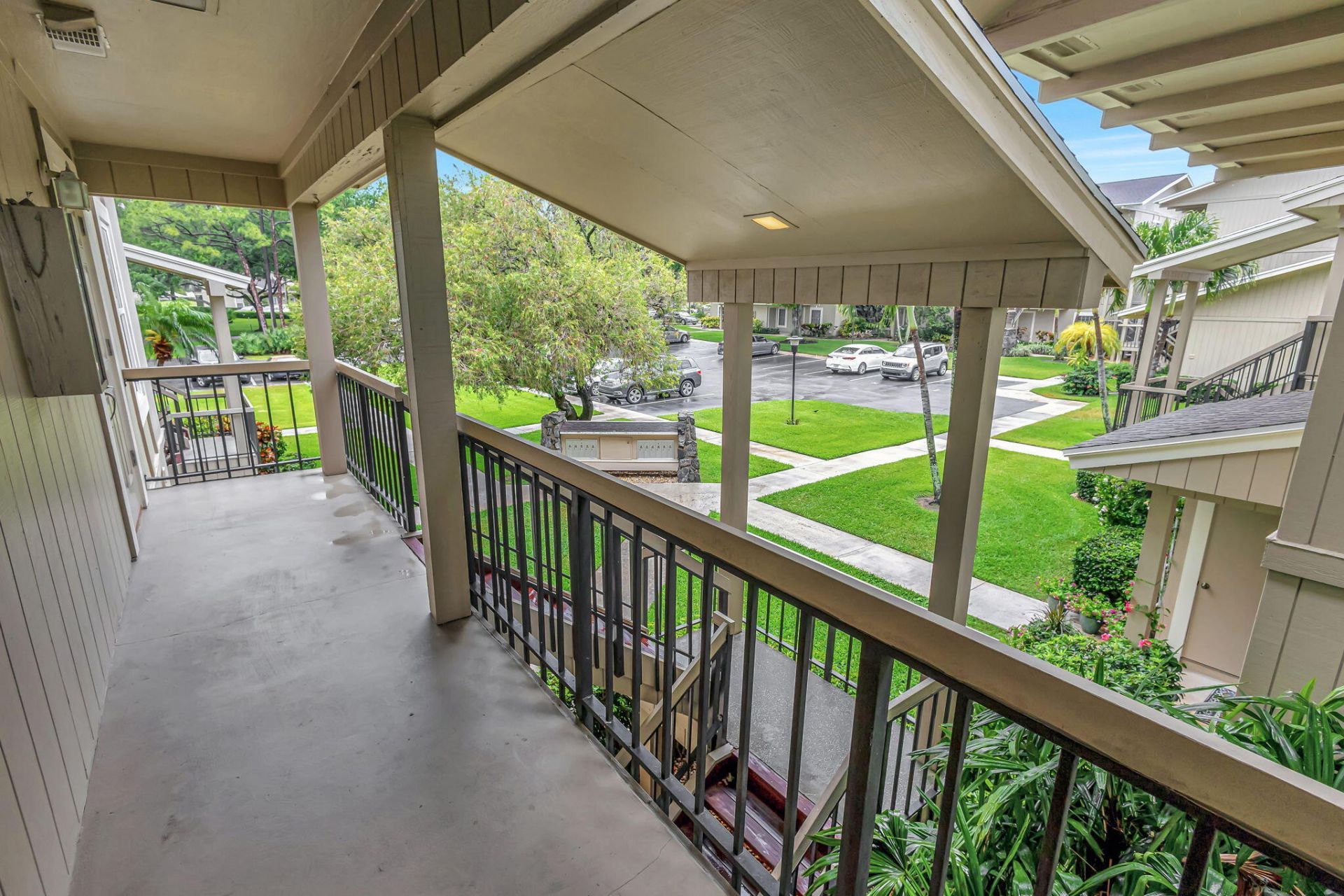 18350 SE Wood Haven Lane, Unit F, Jupiter, FL 33469 Photo
