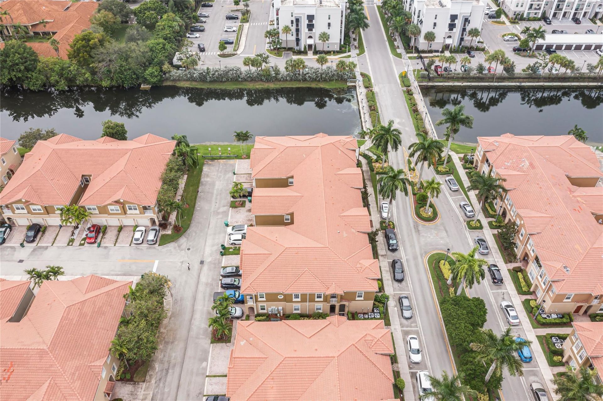 5754 Hampton Hills Boulevard, Unit 5754, Tamarac, FL 33321 Photo