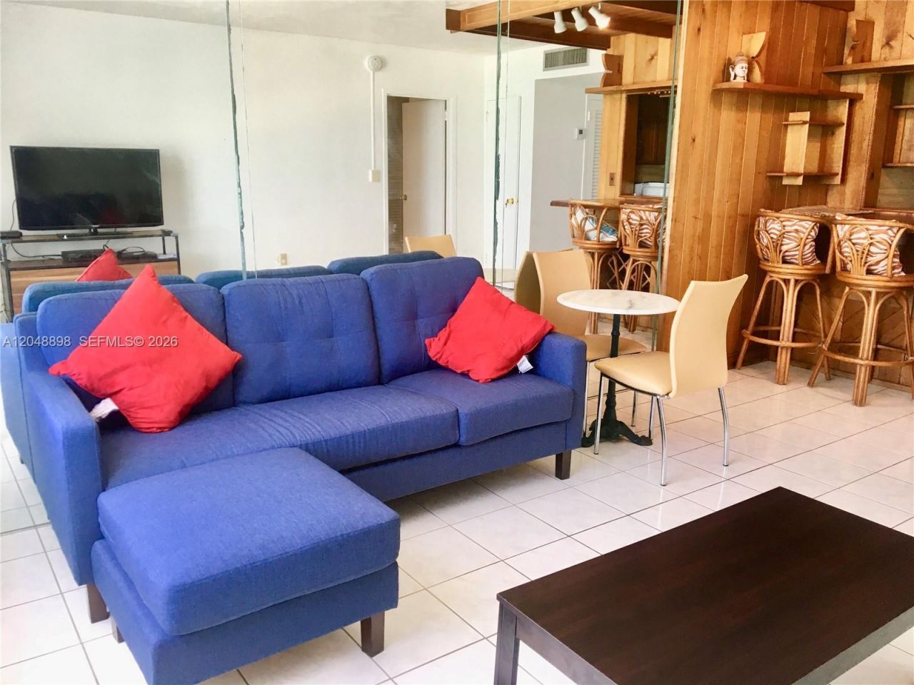 2899 Collins Ave , Unit 1143, Miami Beach, FL 33140 Photo