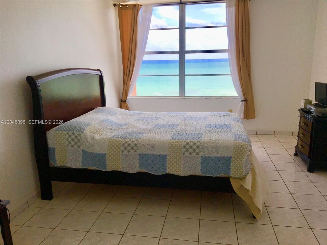 2899 Collins Ave , Unit 1143, Miami Beach, FL 33140 Photo