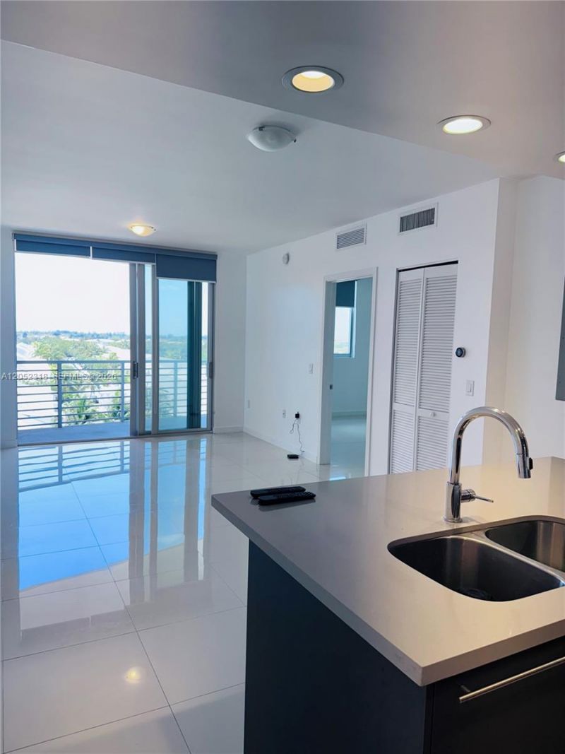 7661 NW 107th Ave , Unit 609, Doral, FL 33178 Photo