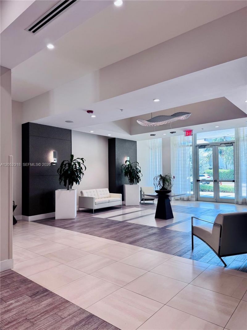 7661 NW 107th Ave, Unit 609, Doral, FL 33178 Photo