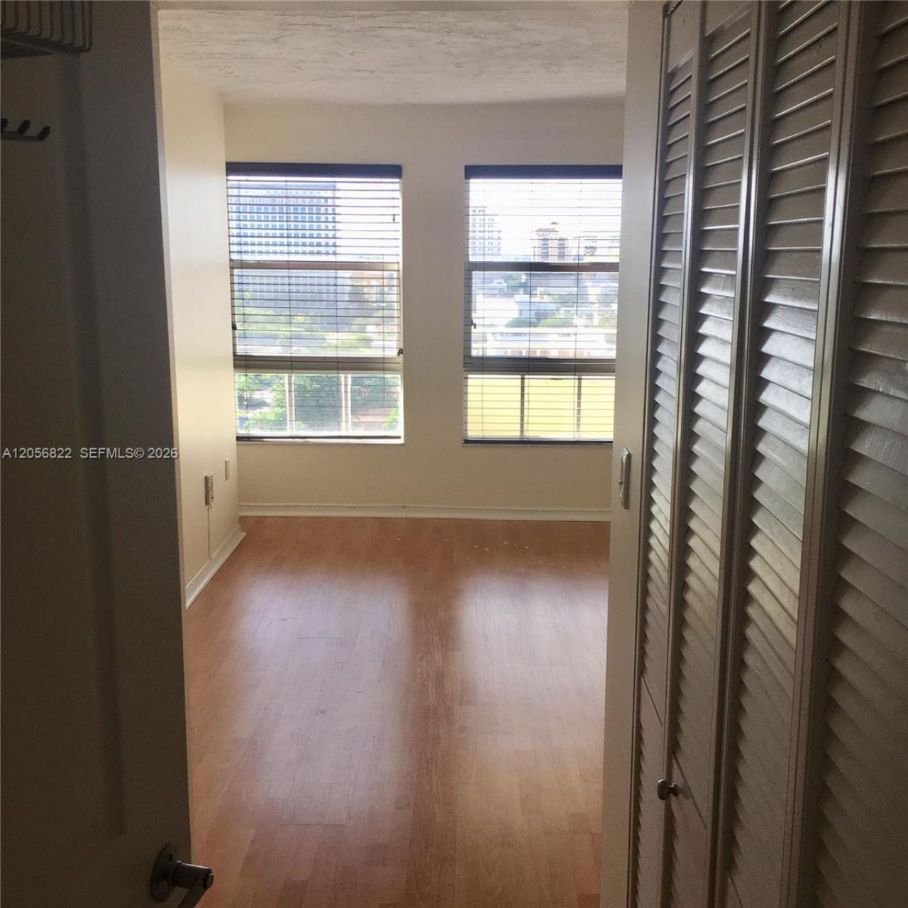 2351 Douglas Rd , Unit 909, Miami, FL 33145 Photo