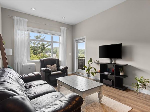 2655 Sooke Rd , Unit #417, Langford, BC V9B 1Y3