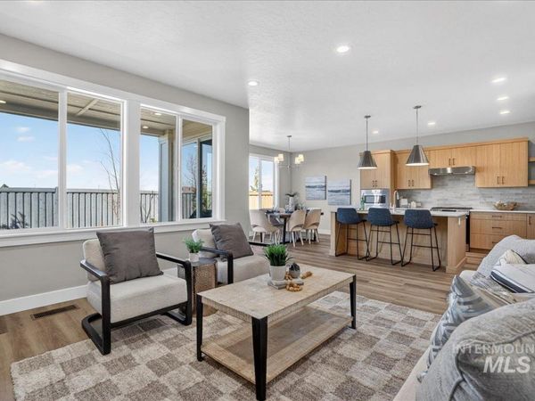 10177 Windrock St., Nampa, ID 83687