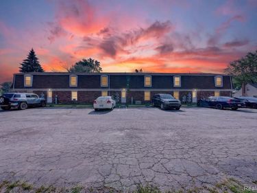 39440 Muffatt , Harrison Twp, MI 48045