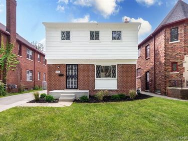 3831 W Buena Vista Street , Detroit, MI 48238