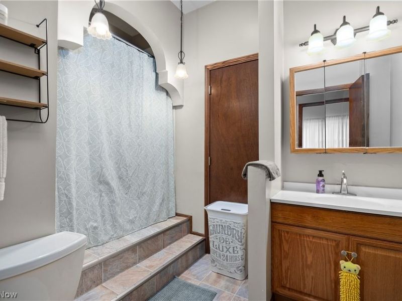 823 Willow Hollow Court, Amherst, OH 44001 Photo 26