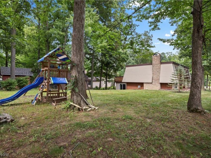 823 Willow Hollow Court, Amherst, OH 44001 Photo 36