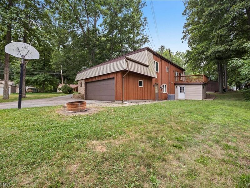 823 Willow Hollow Court, Amherst, OH 44001 Photo 39