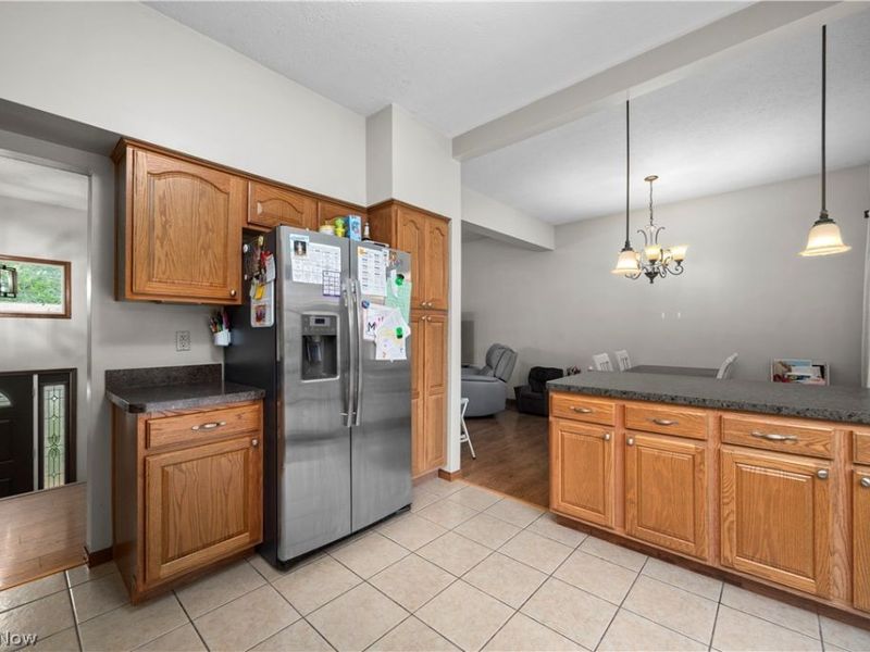 823 Willow Hollow Court, Amherst, OH 44001 Photo 8