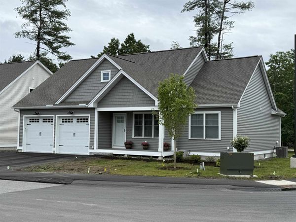 21 Wilderness Drive, Nashua, NH 03062